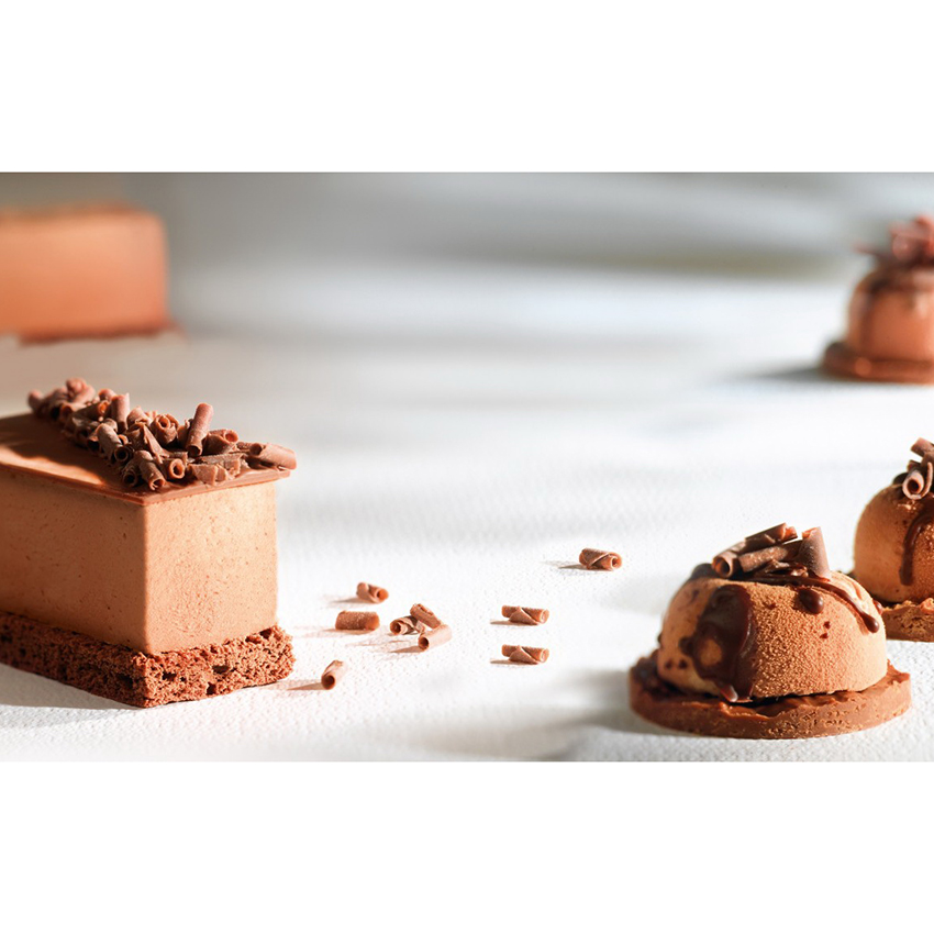 Шоколадные завитки Blossoms, MILK Callebaut, 50гр